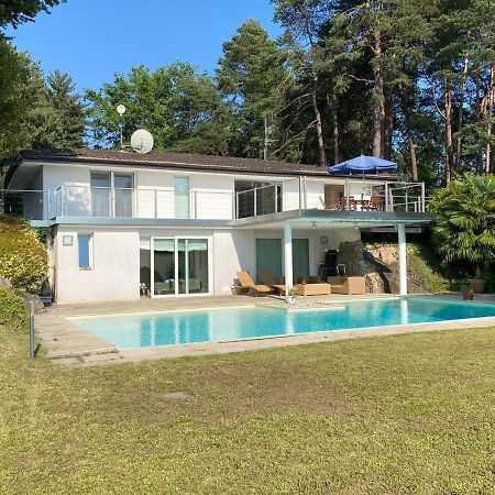 Villa Violetta Луино Экстерьер фото